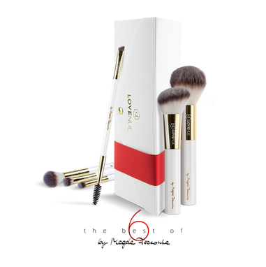 Set of 6 Brushes by Magda Pieczonka