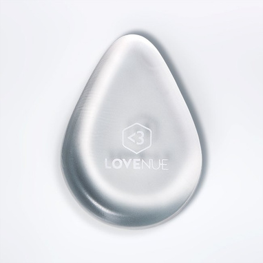 SilBlender by LOVENUE – silicone makeup tool.