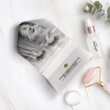 Maximal x Magda Pieczonka – silk faux lashes on a band