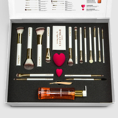Zestaw do makijażu YourBOX Nr 3 by Magda Pieczonka